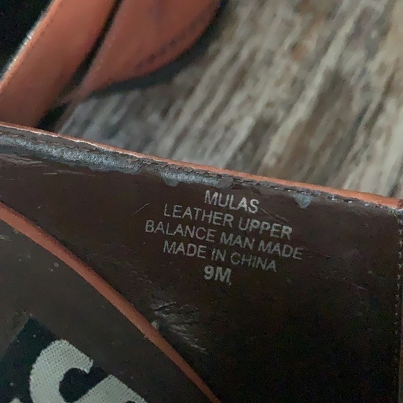 VS Chestnut Leather Block Heel Mules - Picture 12 of 16